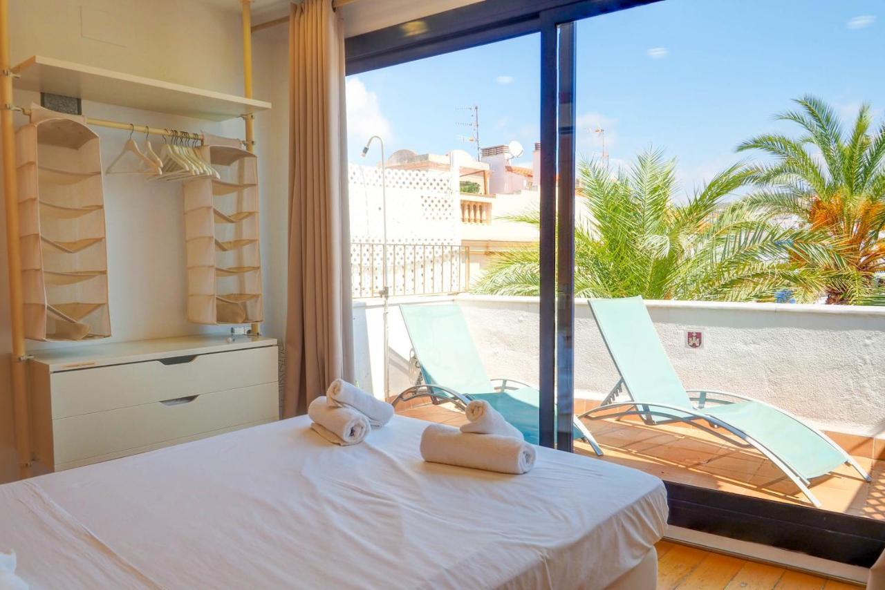Port Alegre Attic By Hello Homes Sitges Luaran gambar